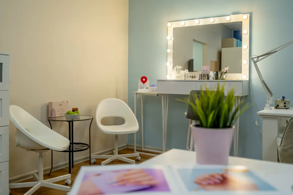 Сеть студий красоты Skynails  (м. Китай-город)