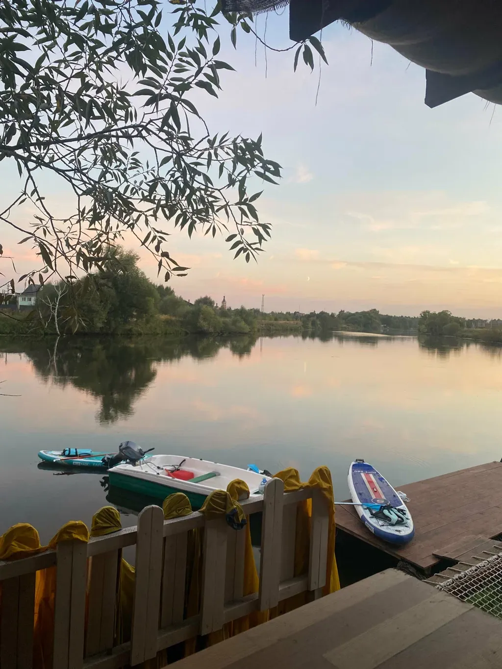 Surf Spot Пахра (Горки Ленинские)